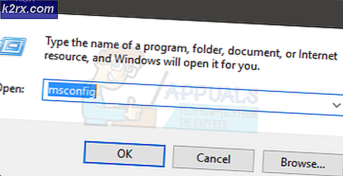 Làm thế nào để sửa chữa Windows Updates Lấy Forever để cài đặt