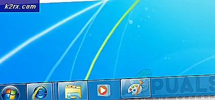 Hoe te repareren 'Taakbalk zal niet verbergen' in Windows 7?