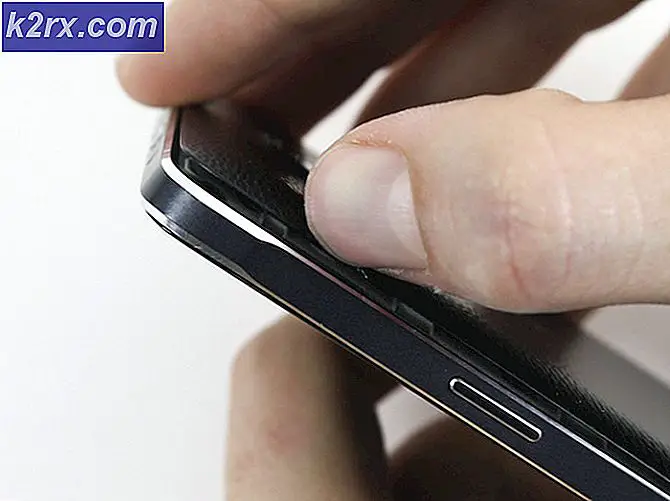 Slik fjerner du et SIM-kort fra en Samsung Galaxy Note 4